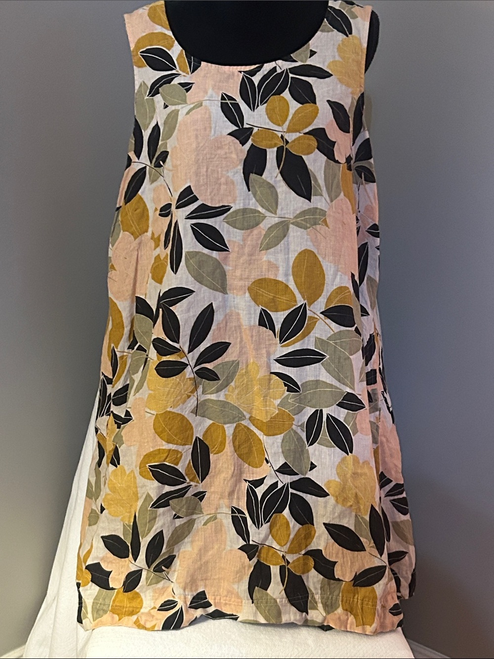Women’s Floral Linen Blend A-Line Dress - Yellow & Black Leaf Print